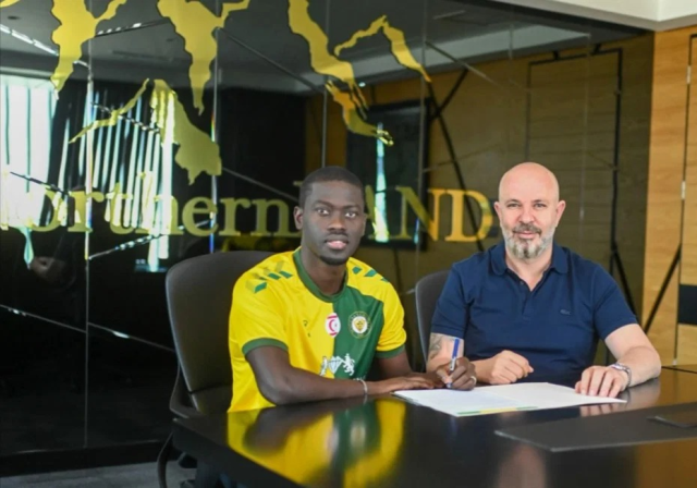 Galatasaray ve Trabzonspor'da oynayan Badou Ndiaye'nin yeni takımı şaşırttı