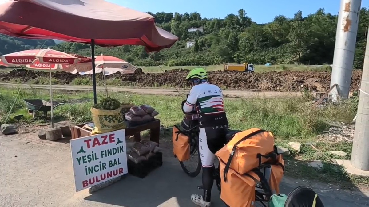 İranlı Turistlerden Türkiye\'ye Bisiklet Turu
