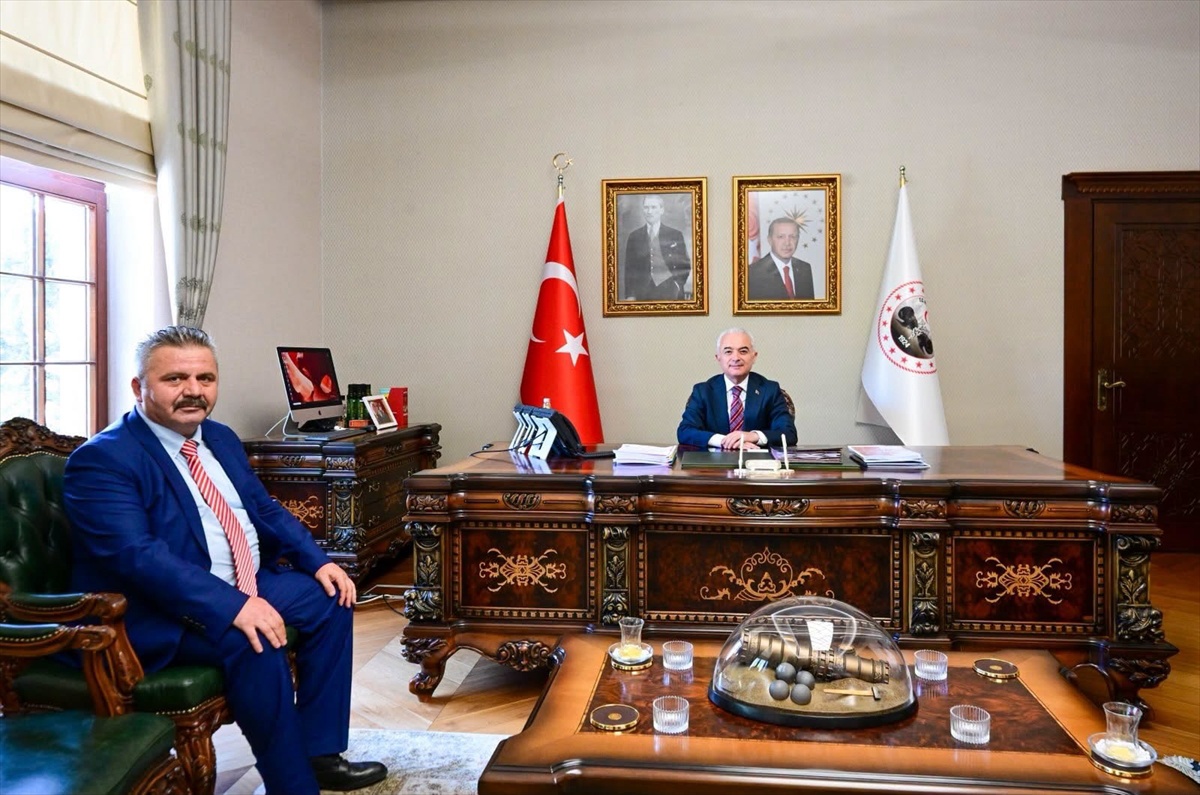 Vali Turan, AFAD İl Müdürü Avcı\'yı Kabul Etti