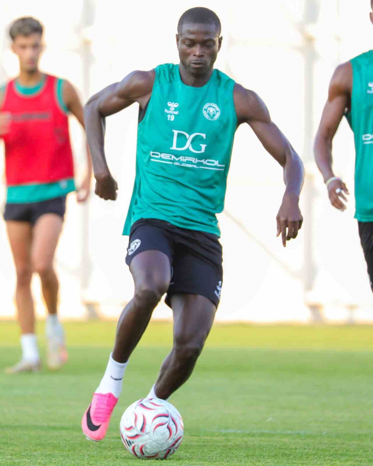 Konyaspor Çaykur Rizespor\'a Hazırlanıyor