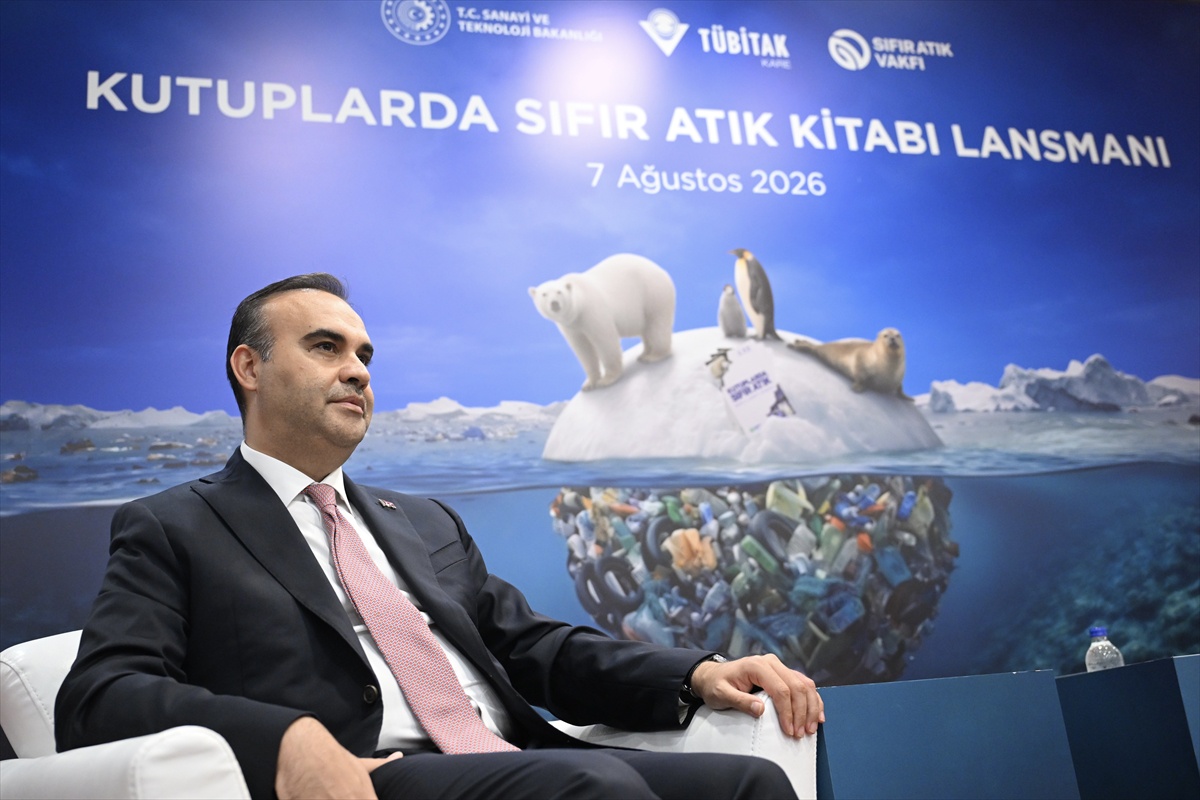 Kutuplarda Sıfır Atık kitabı tanıtıldı