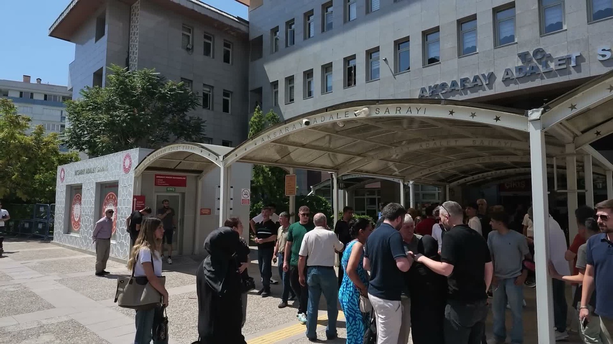 Aksaray\'da bıçaklı kavgada ölüm: 16 yıl 11 ay hapis