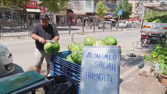 Yurdum insanı şaşırtmıyor! Sözünü tutup bedava dağıttı
