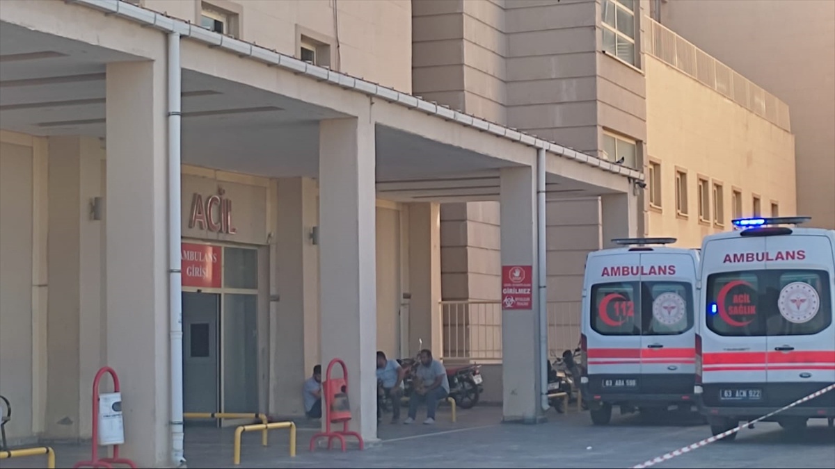 Viranşehir\'de Silahlı Saldırı: 2 Yaralı