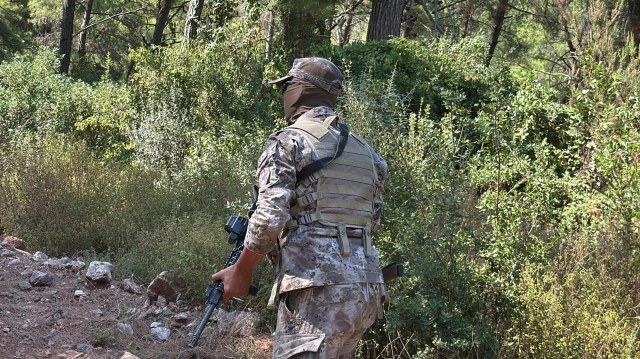 Suikast timindeki FETÖ mensubu Karatepe'nin gösterdiği bölgede arama