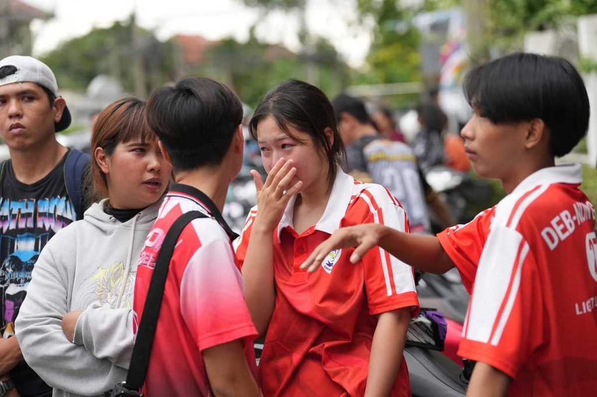 Tayland\'da Okul Saldırısı: 5 Öğretmen Öldü