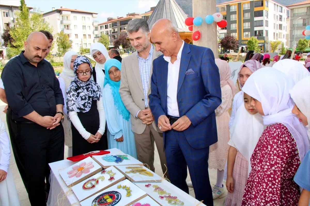 Ekrandan Uzaklaş, Camiye Yakınlaş Projesi