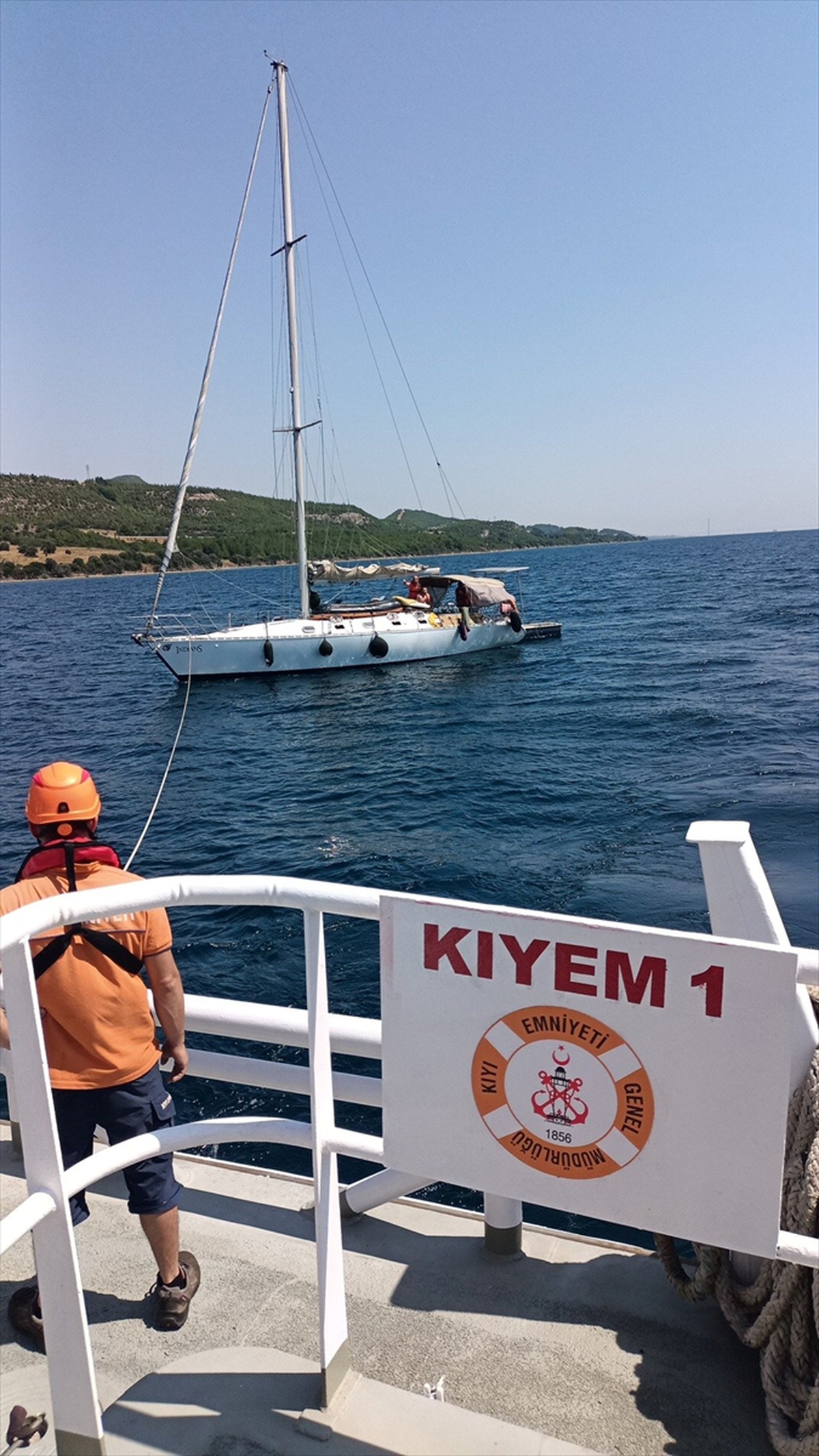 Çanakkale Boğazı\'nda Kurtarma Operasyonu