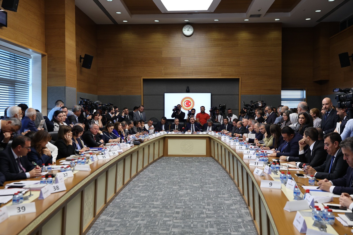 Yeni Terör Yasası Komisyona Kabul Edildi