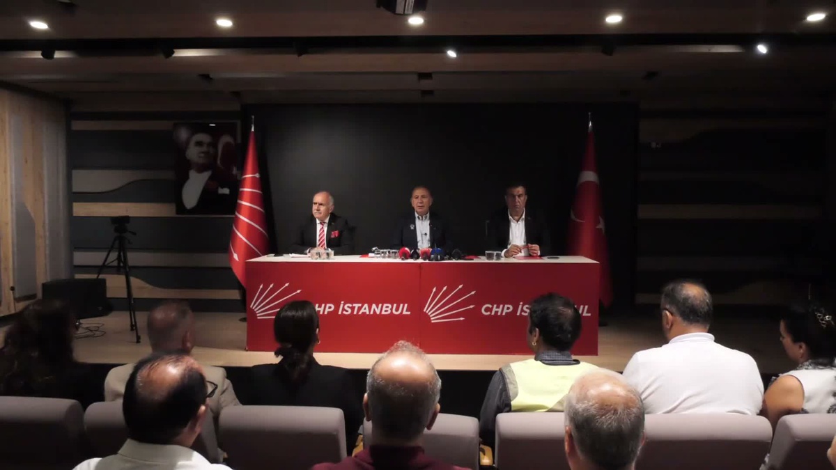 CHP İstanbul\'da iç barış mesajları