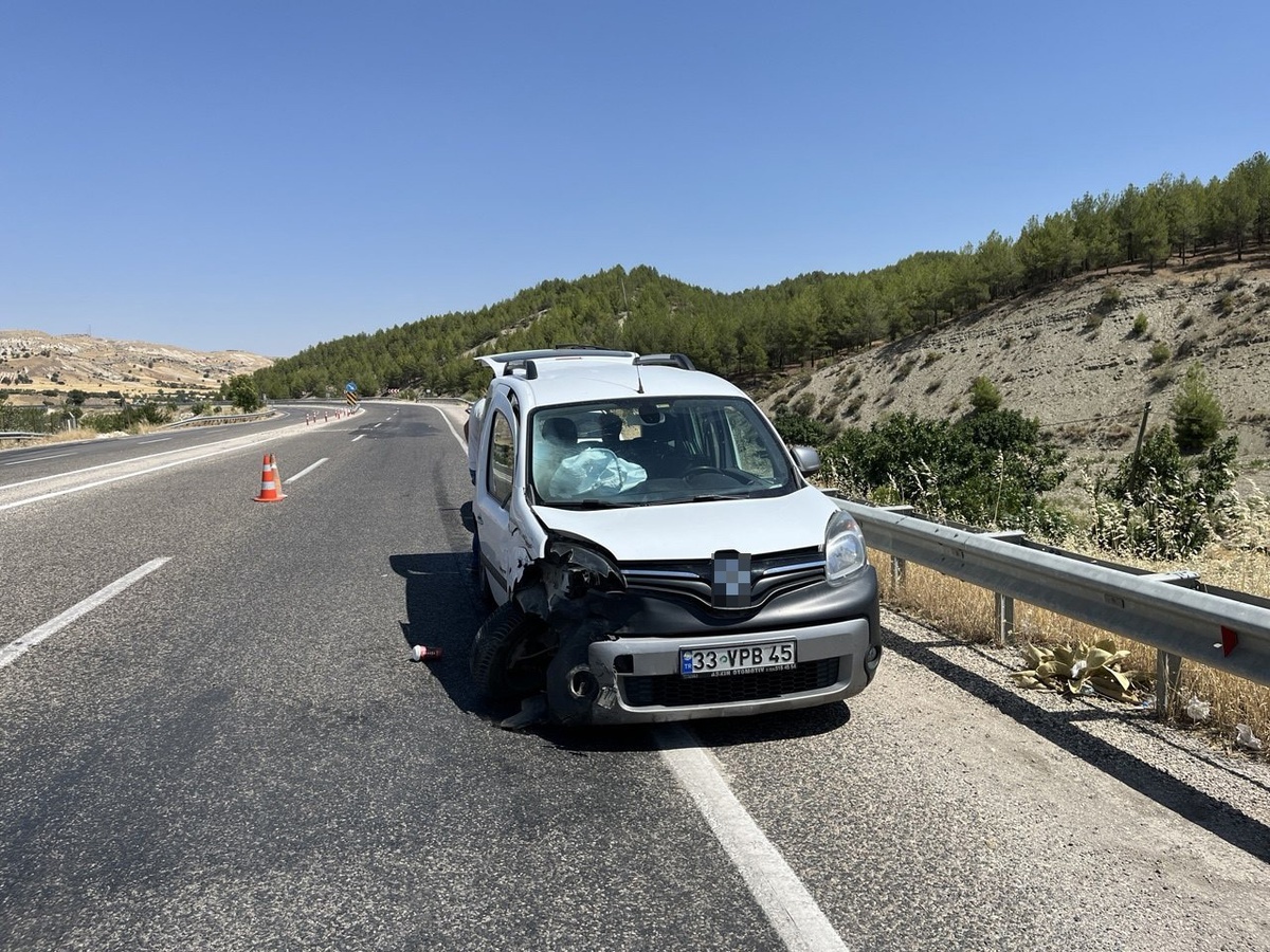 Adıyaman\'da Trafik Kazası: 5 Yaralı