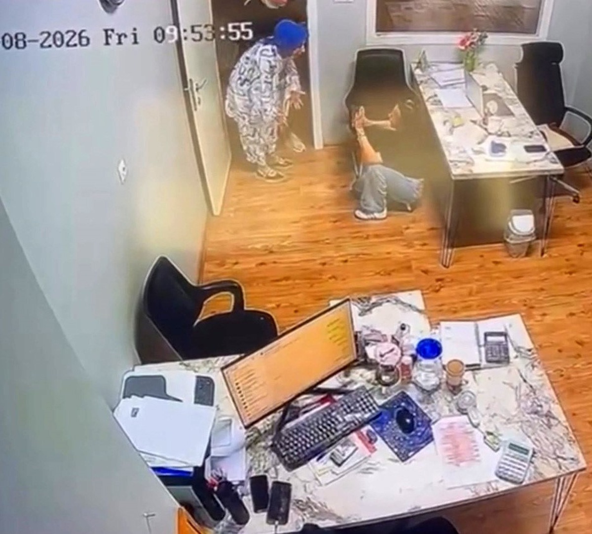 İnegöl\'de Heimlich Manevrası ile Kurtarılan Kadın