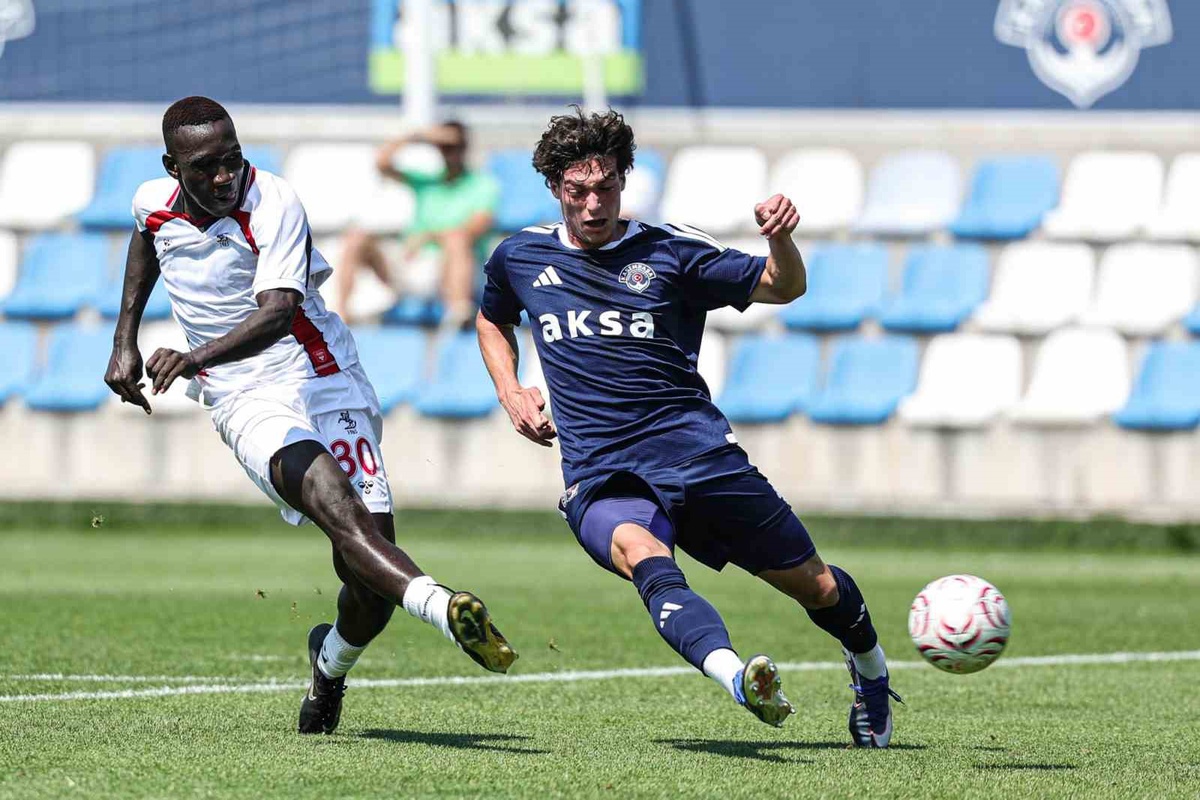 Samsunspor, Kasımpaşa\'yı 2-1 Yendi