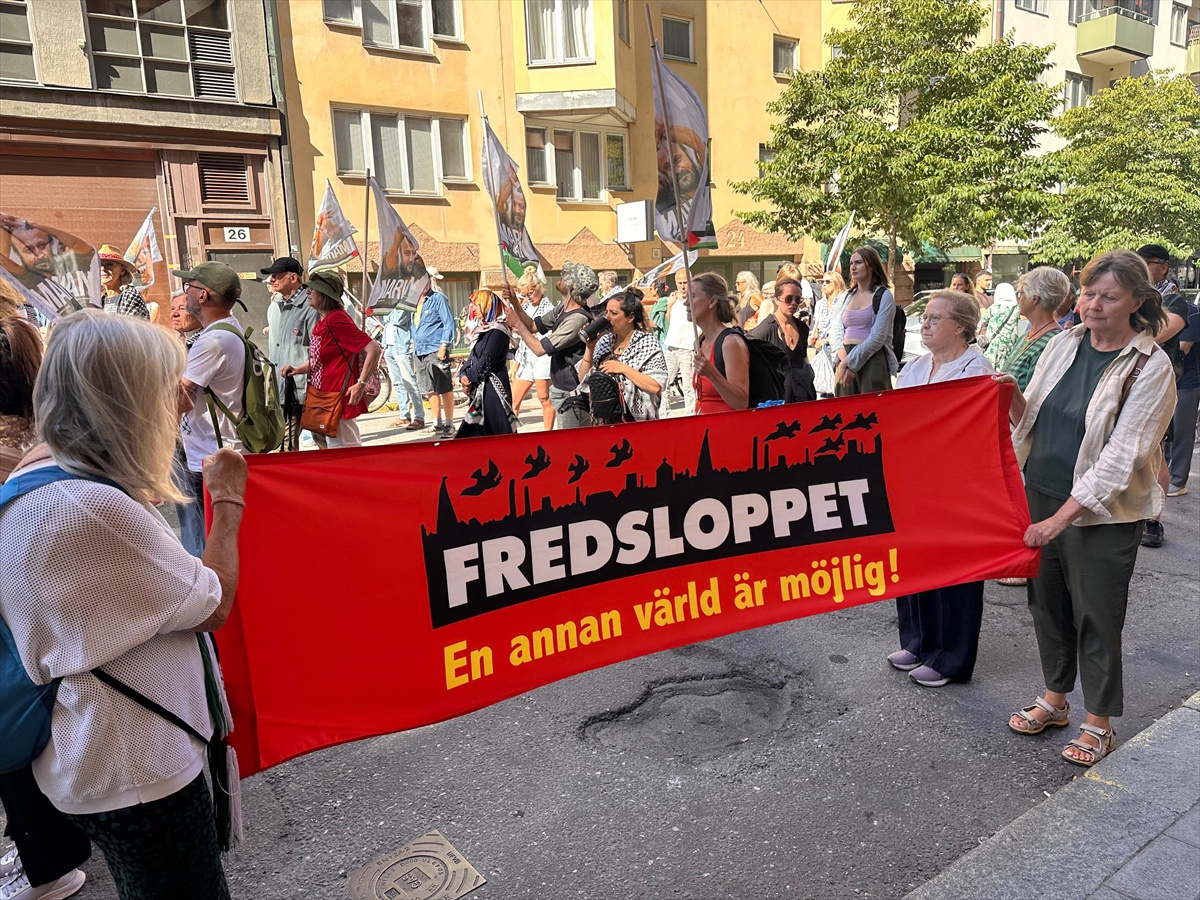 Stockholm\'da İsrail Saldırılarına Protesto