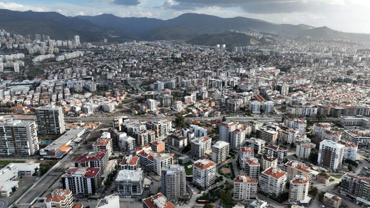 İzmir\'de Kiralık Ev Bulmak Zorlaşıyor