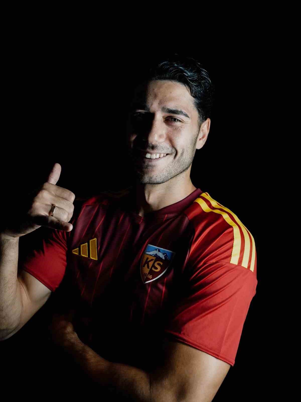 Kayserispor, Mert Göckan ile Anlaştı