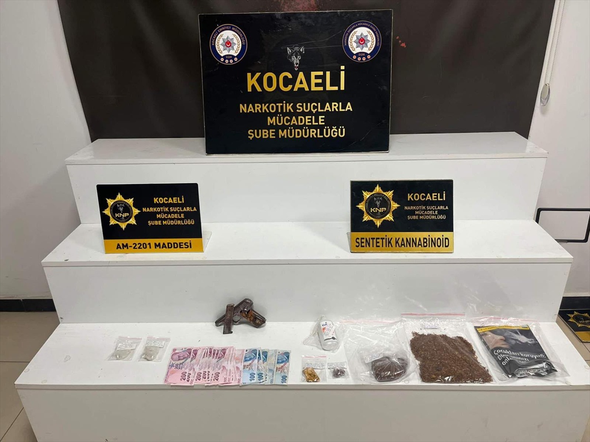 Kocaeli\'de uyuşturucu operasyonu: 6 tutuklama