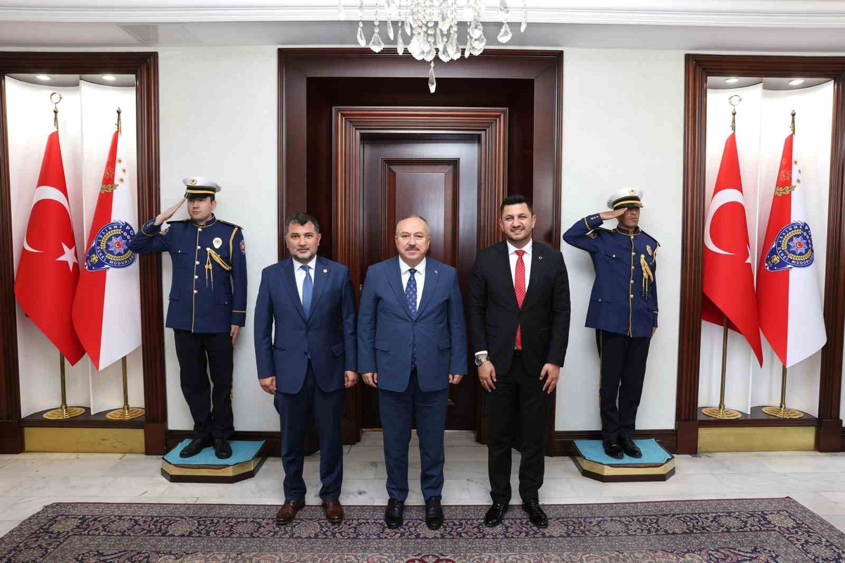 Fidan ve Öztürk\'ten Düzce Buluşması