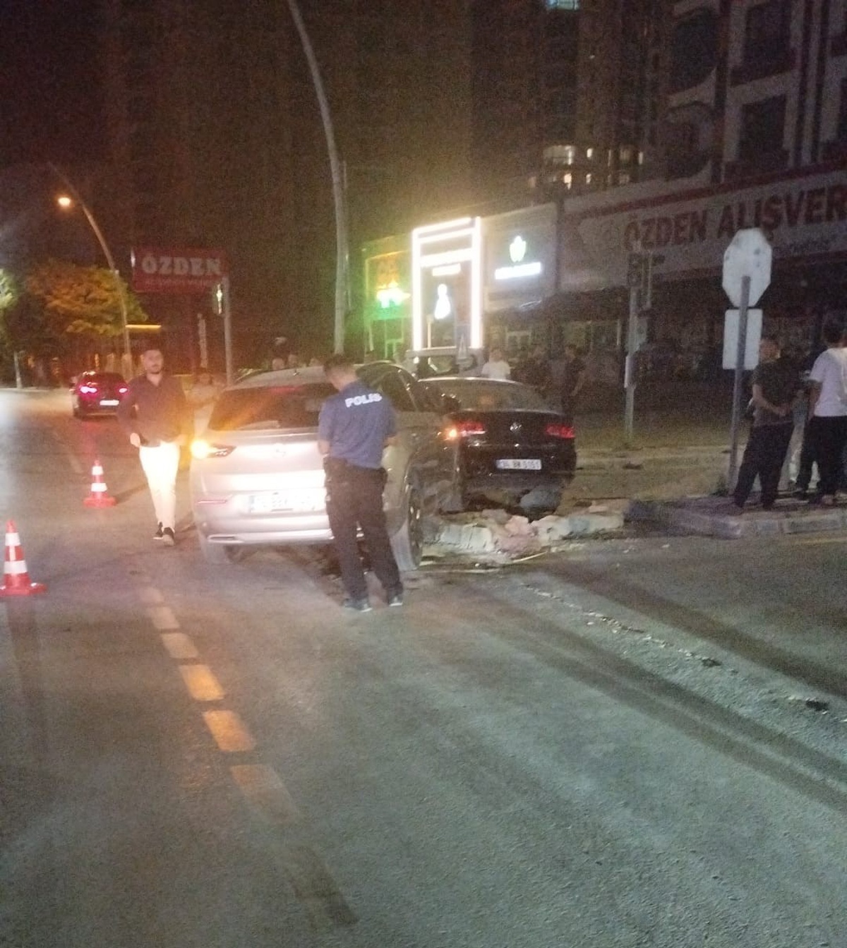 Niğde\'de Trafik Kazası: 4 Yaralı