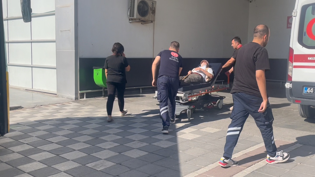 Otobüs Şoförü Kriz Anında Hızla Müdahale Etti