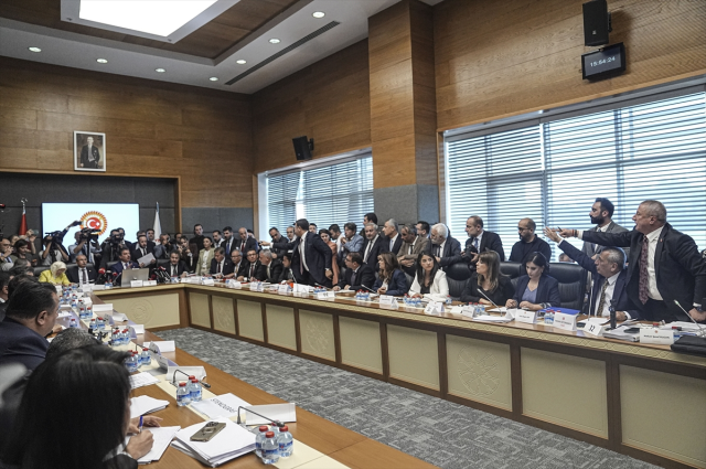 Terörsüz Türkiye yasa teklifi, Meclis Adalet Komisyonu'nda kabul edildi