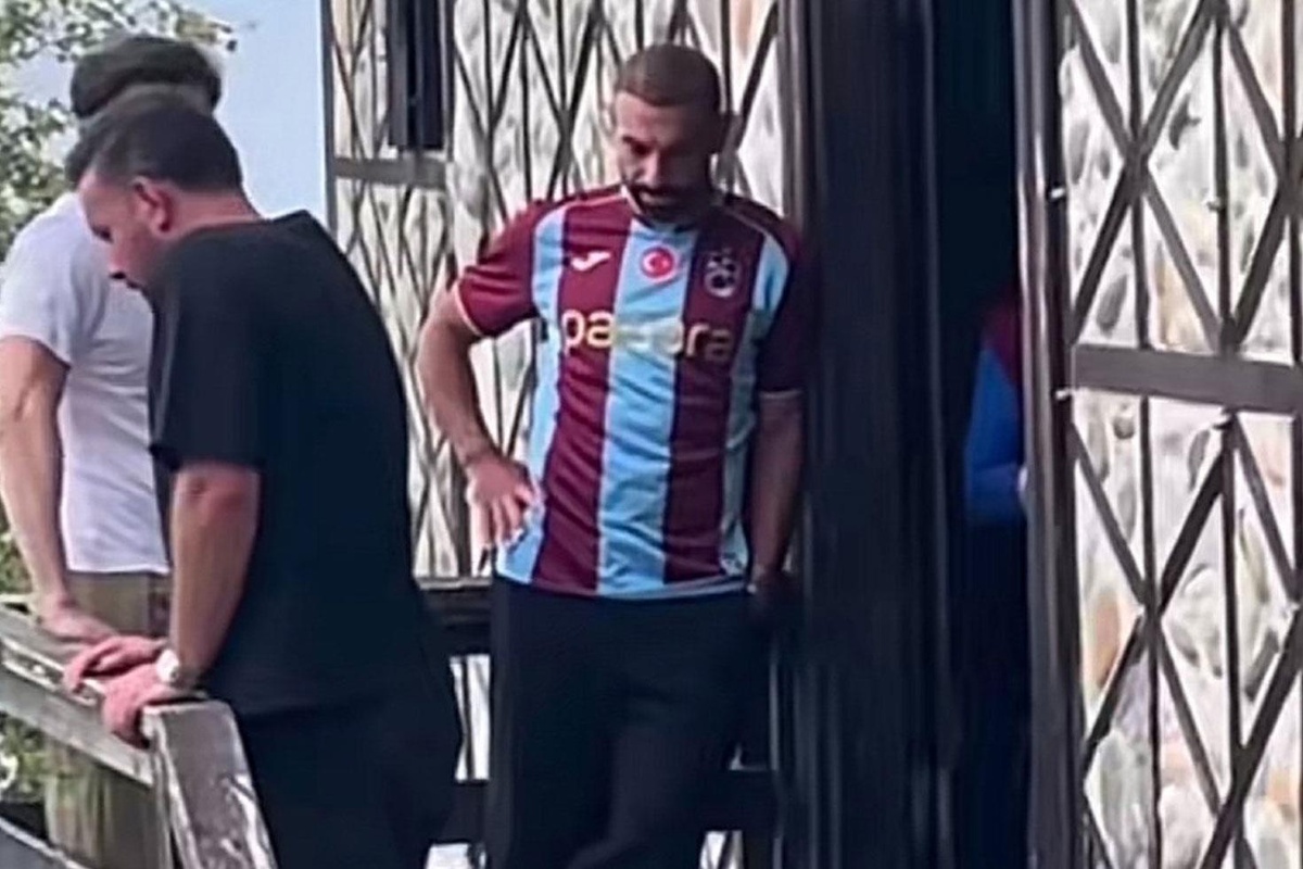 Salah\'a büyük ayıp! Eğer doğruysa dünyaya rezil olduk