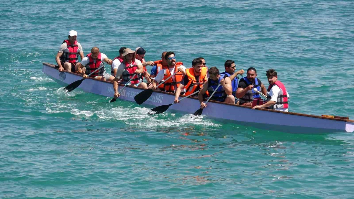 Van Denizi Su Sporları Festivali Başladı