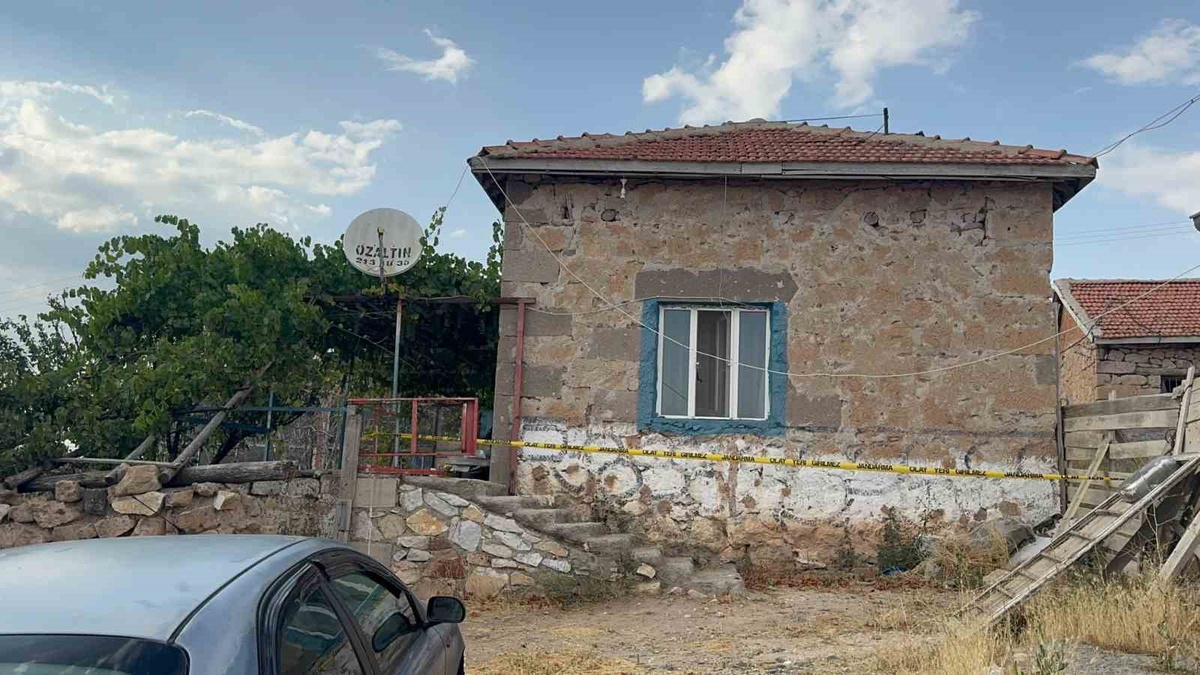 Aksaray\'da alacak verecek kavgası: 2 ölü