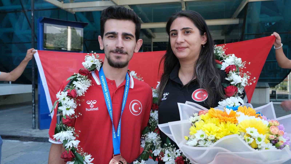 Galip Berat Afal Avrupa Üçüncüsü