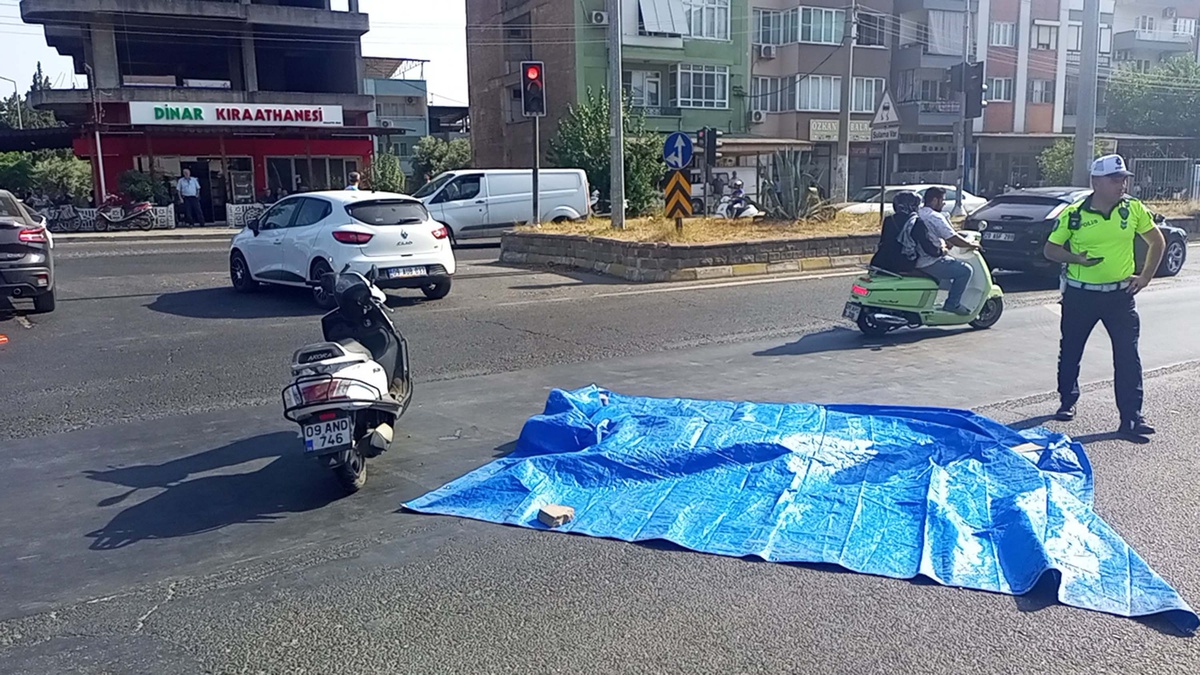 Kırmızı Işıkta Geçen Motosiklet Sürücüsü Hayatını Kaybetti