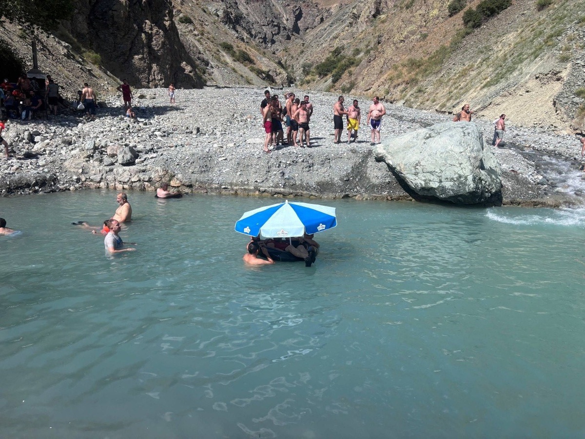 Erzincan\'da Doğal Havuz Keyfi