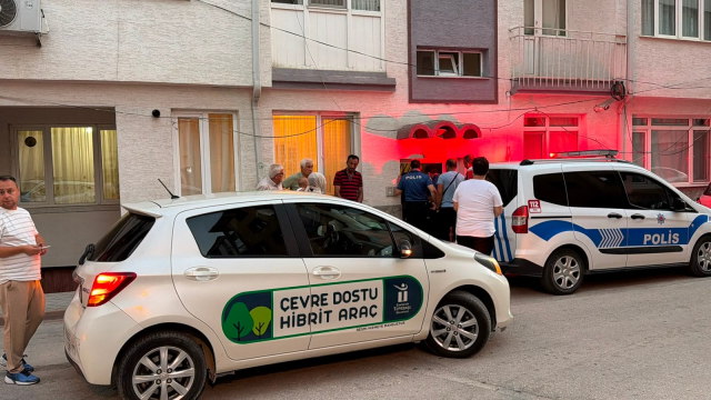 Evine 200 metre kala yere yığılan 72 yaşındaki adam hayatını kaybetti