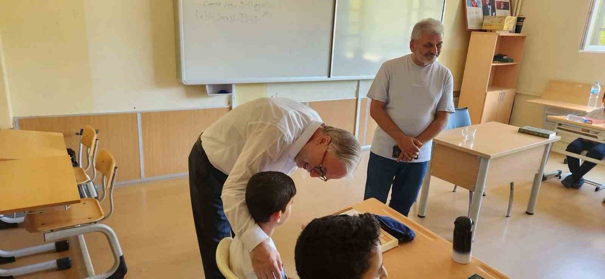 Müftü Can Yaz Kur\'an Kurslarını Ziyaret Etti