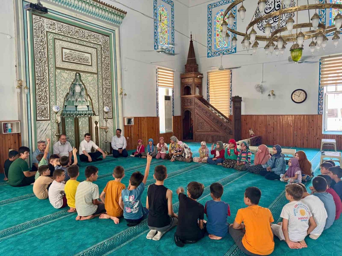 Kaymakam Sözen, Bozdoğan\'da Eğitim Kurumlarını Ziyaret Etti