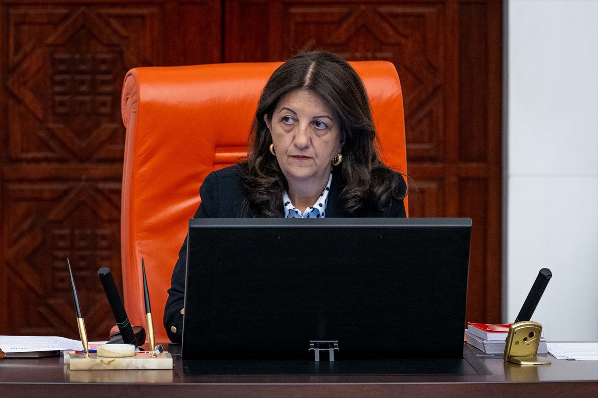 TBMM\'de Gergin Oturum: Mekke Anlaşması ve Kürsü Tartışması