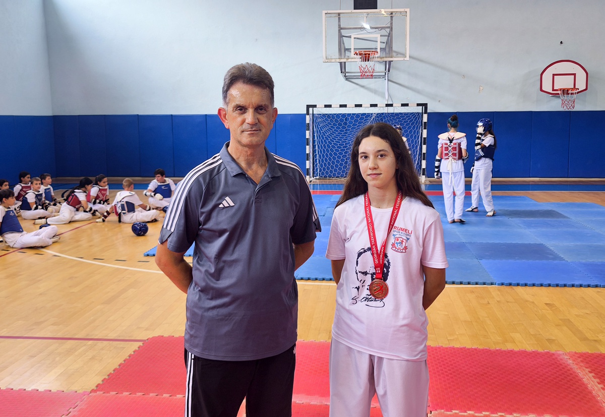 Eslin Göktepeli Bronz Madalya Kazandı