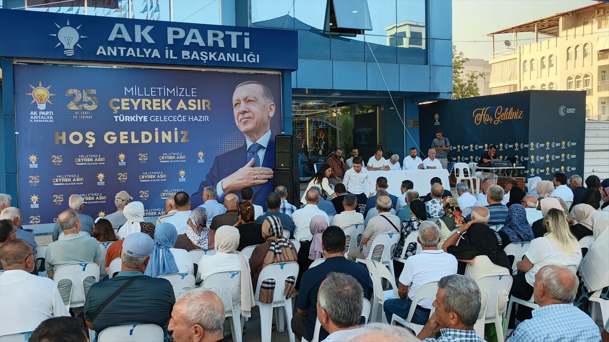 AK Parti 25. yılını \'Geleceğe Hazır\' temasıyla kutladı