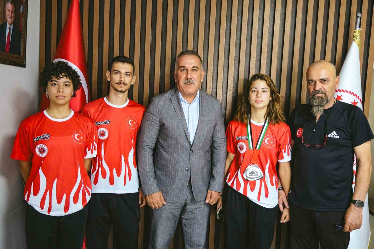 Sude Nas Çavultu, Jujitsu Dünya İkincisi!