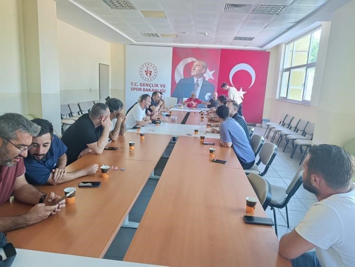 Bilecik\'te Gençler Ligi Kura Çekimi