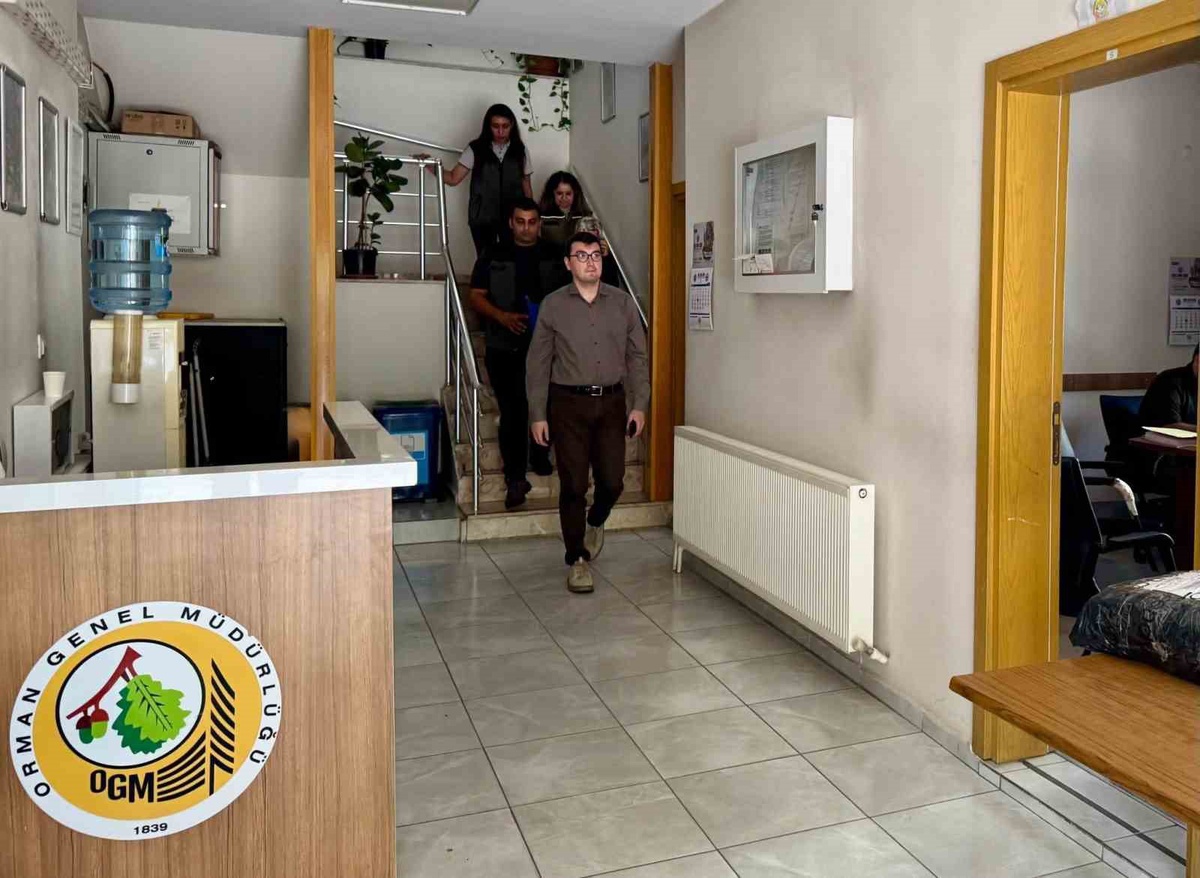 Kaymakam Sözen Spor Tesislerini Ziyaret Etti