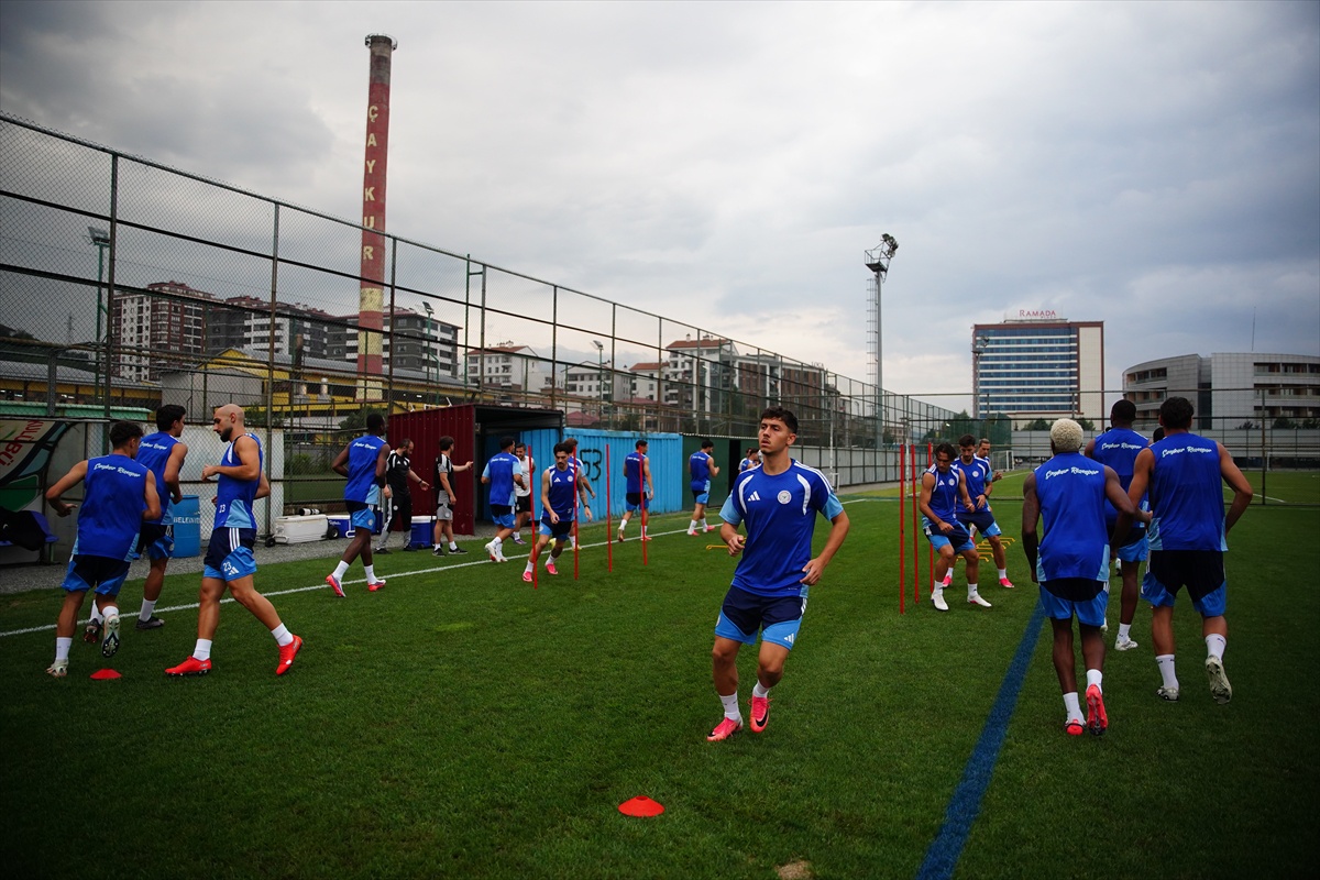 Çaykur Rizespor Konyaspor\'a Hazırlanıyor