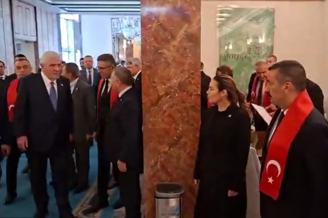 Çerçeve yasa görüşmeleri başladı: İYİ Partililer Genel Kurul'a böyle geldi
