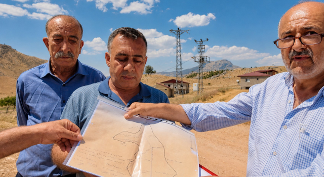Bitlis’ten alınarak Siirt’e bağlanan köydeki vatandaşlar isyanda: Geri dönmek istiyoruz
