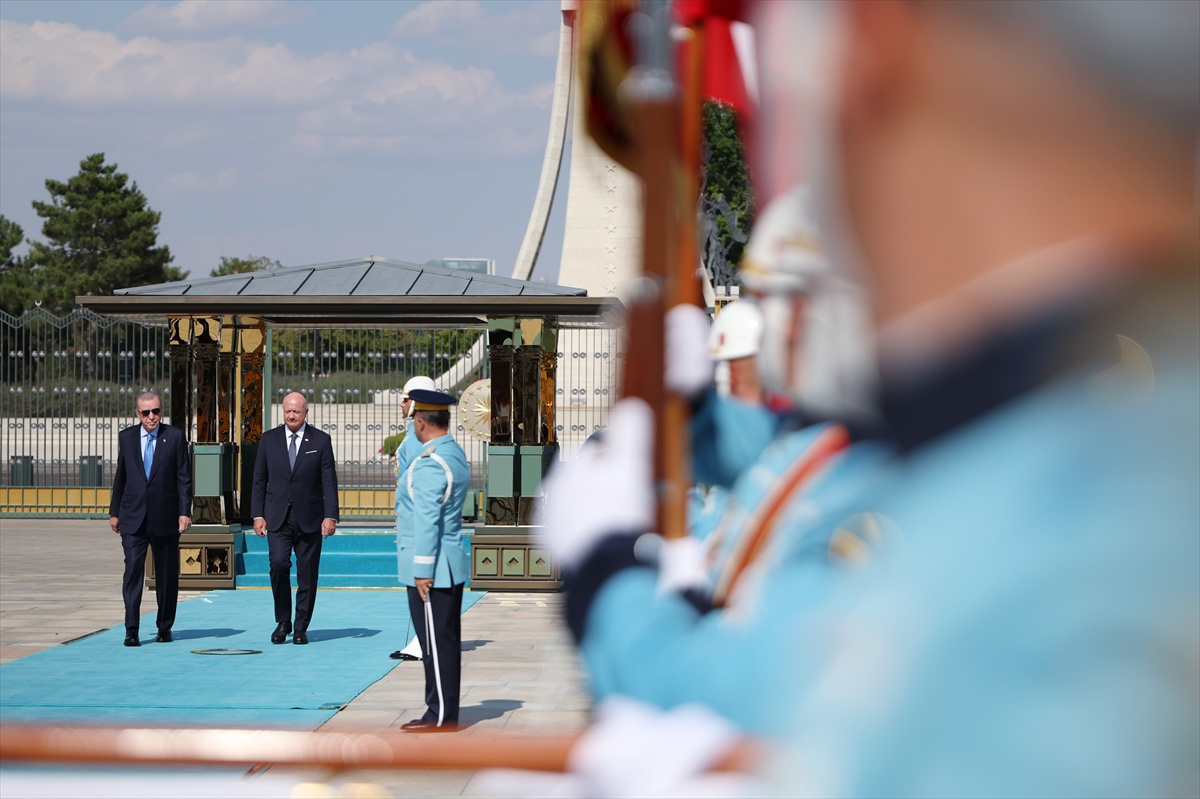 Erdoğan, Avusturya Başbakanı\'nı Resmi Törenle Karşıladı