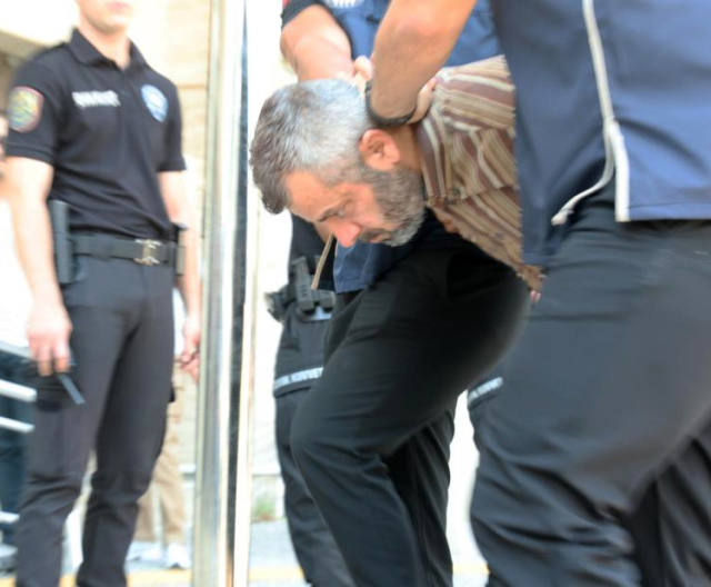 Cumhurbaşkanına suikast timindeki kardeşe yataklık etti: FETÖ'cü hainin ablası adliyede
