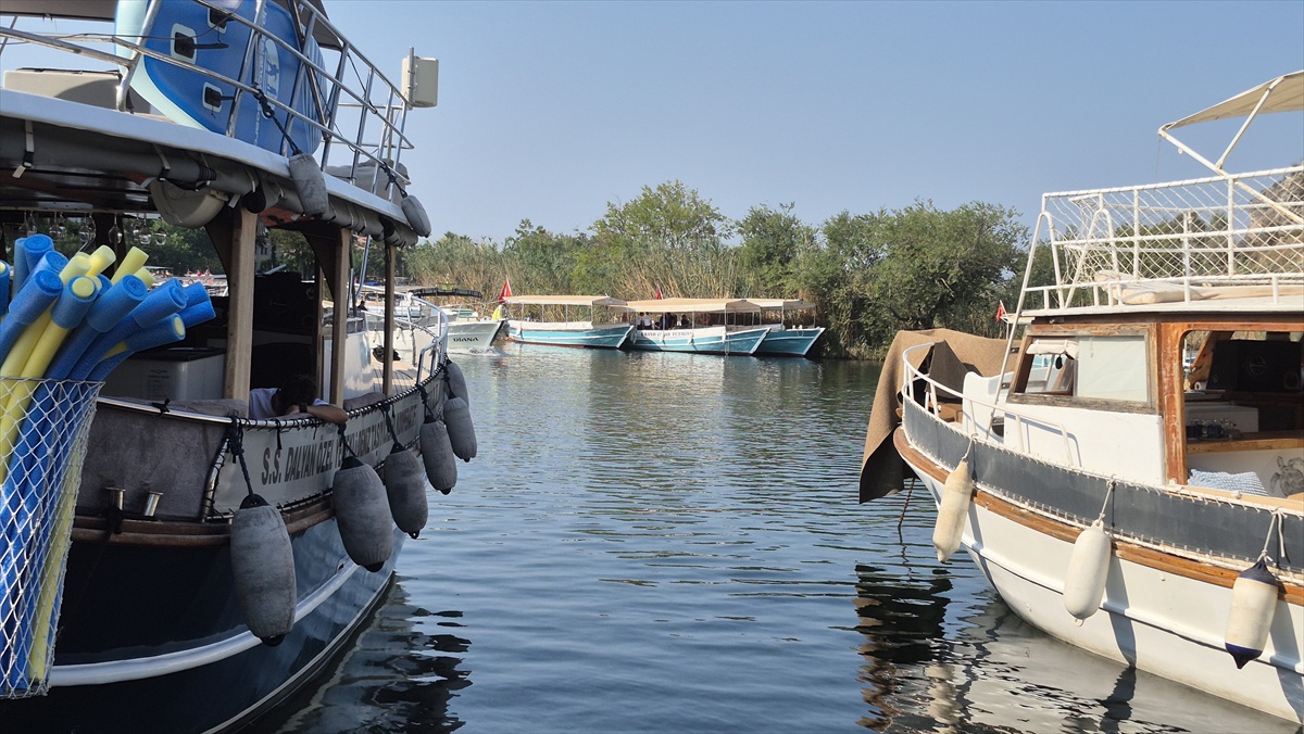 Dalyan Kanalı\'nda Atık Denetimi