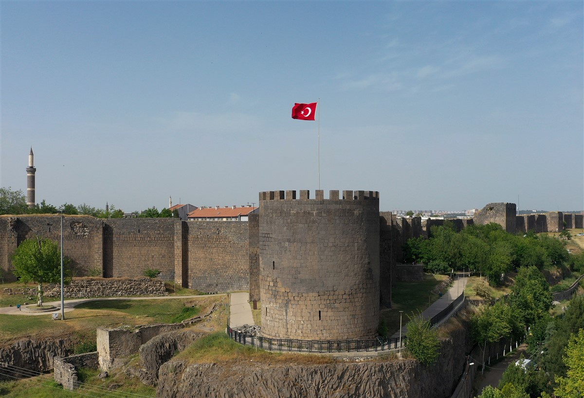 DTSO\'dan parti liderlerine \'Çerçeve Yasa\' çağrısı