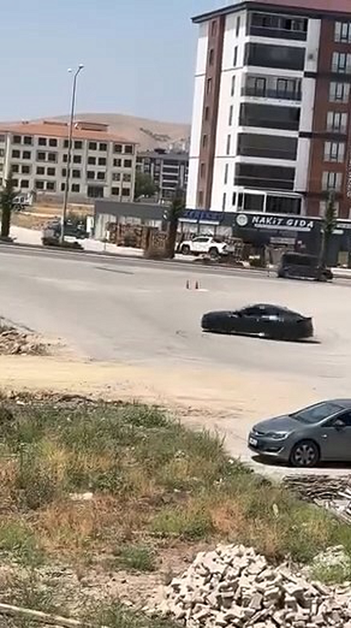 Elazığ\'da Drift Yapan Sürücüye 140 Bin TL Ceza