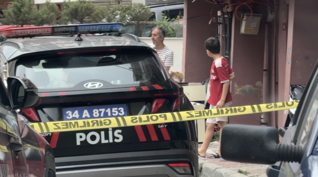 Kağıthane'de şüpheli ölüm: Azeri kadın evinde ölü bulundu