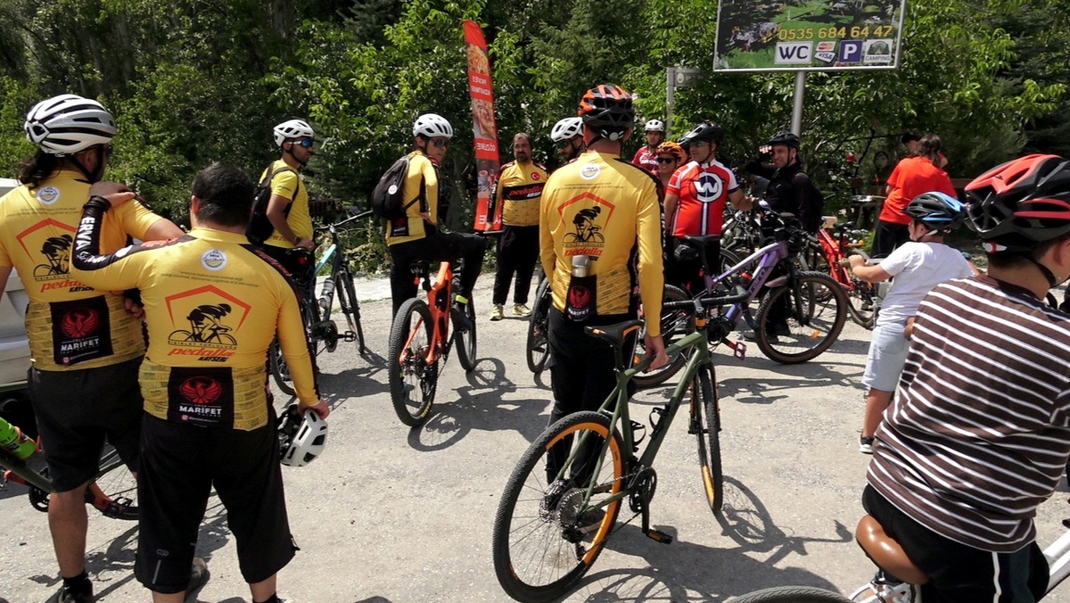 Yeşil Pedallar Sağlık İçin Dönüyor